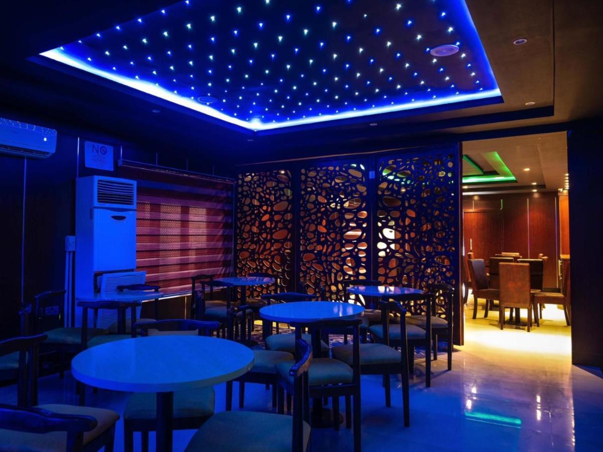 พาซาดีนา สวีทส์ Hotel เลกกี ภายนอก รูปภาพ
